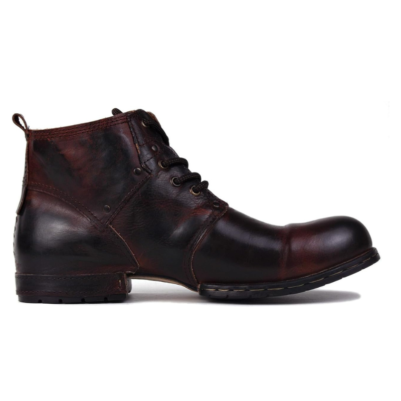 Vanguard Chukka Boots