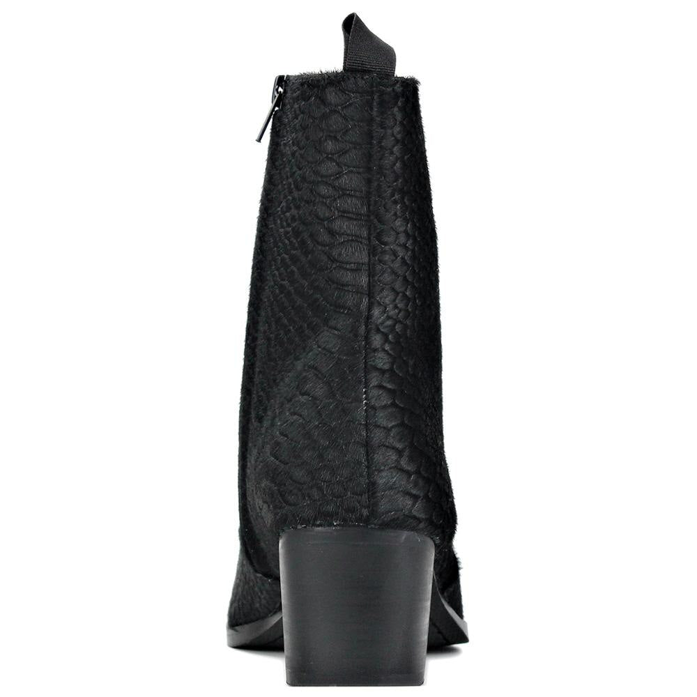 Chelsea-Stiefel aus Pferdeleder mit Krokoprägung und Pferdehaarabsatz