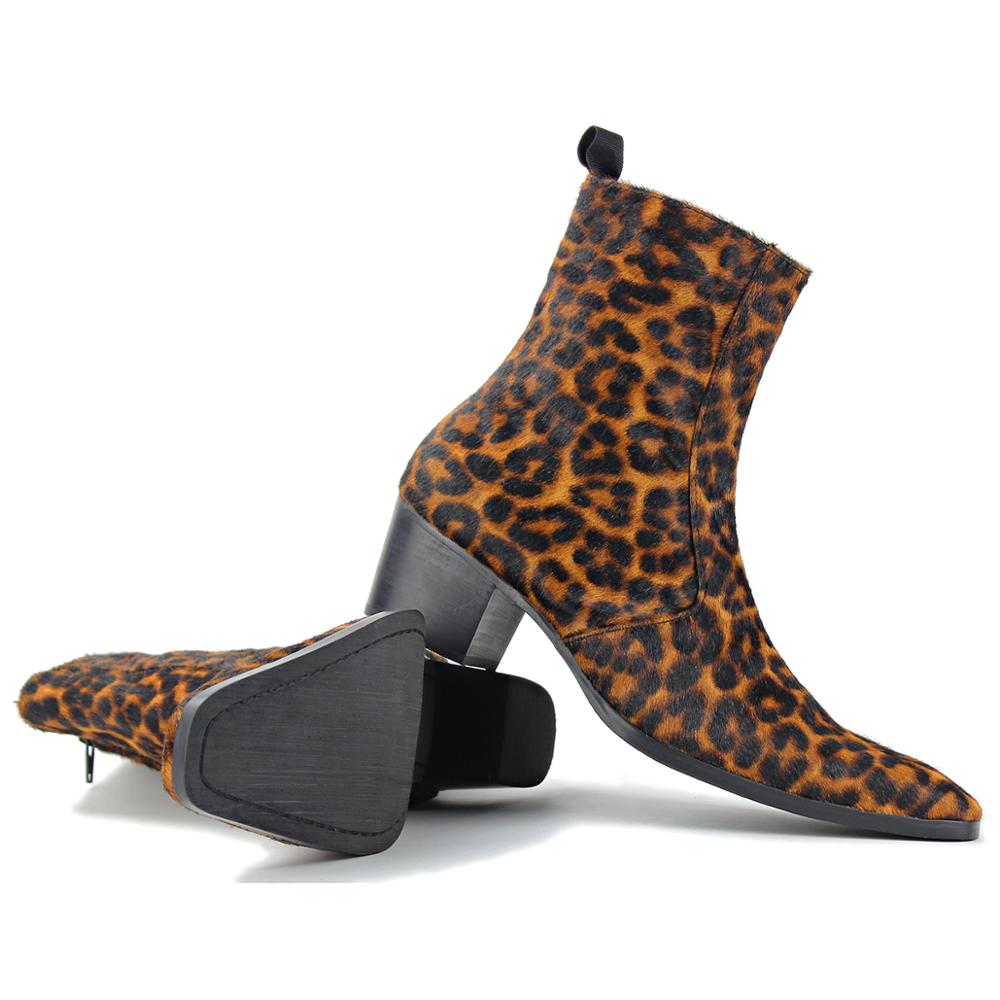 Chelsea-Stiefel mit Leopardenmuster und Pferdehaarabsatz
